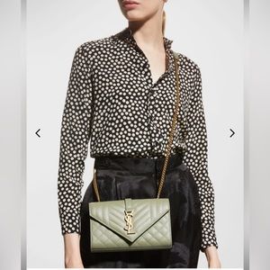 ENVELOPE SMALL IN QUILTED GRAIN DE POUDRE EMBOSSED LEATHER